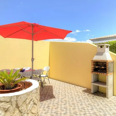 Sleeps 12 With Pool And Wifi Villa *