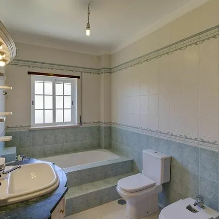 Sleeps 12 With Pool And Wifi Villa Parchal