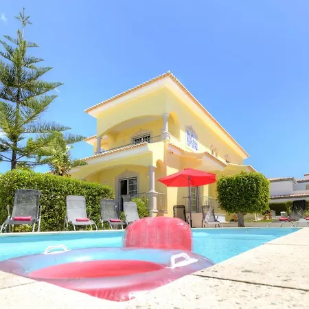 Villa Sleeps 12 With Pool And Wifi Parchal