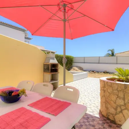 Sleeps 12 With Pool And Wifi *
